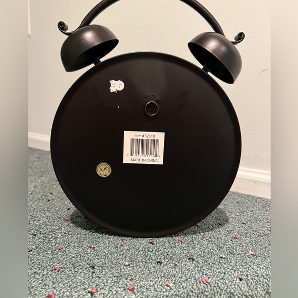 CLOCK - Picture 4 of 6